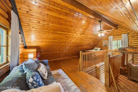 Tiny photo for 154 Smoky Mountain Way, Sevierville, TN 37876 (MLS # 1349874)