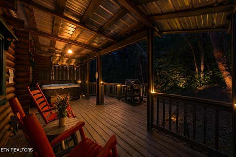 Tiny photo for 154 Smoky Mountain Way, Sevierville, TN 37876 (MLS # 1349874)