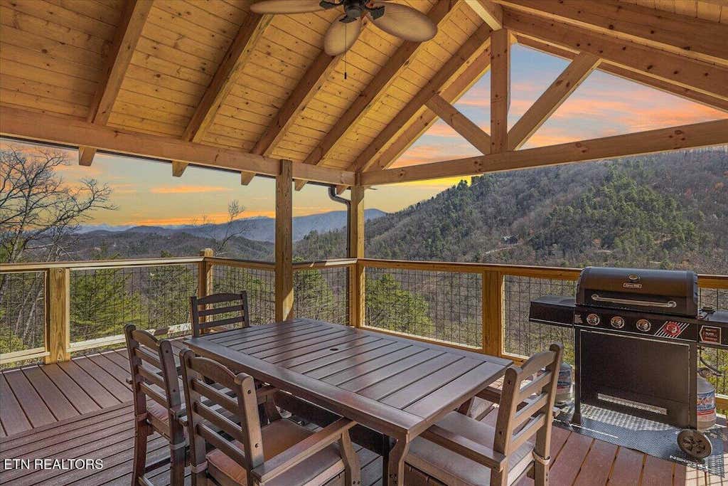 Photo of 2759 Overholt Tr, Sevierville, TN 37862 (MLS # 1352977)