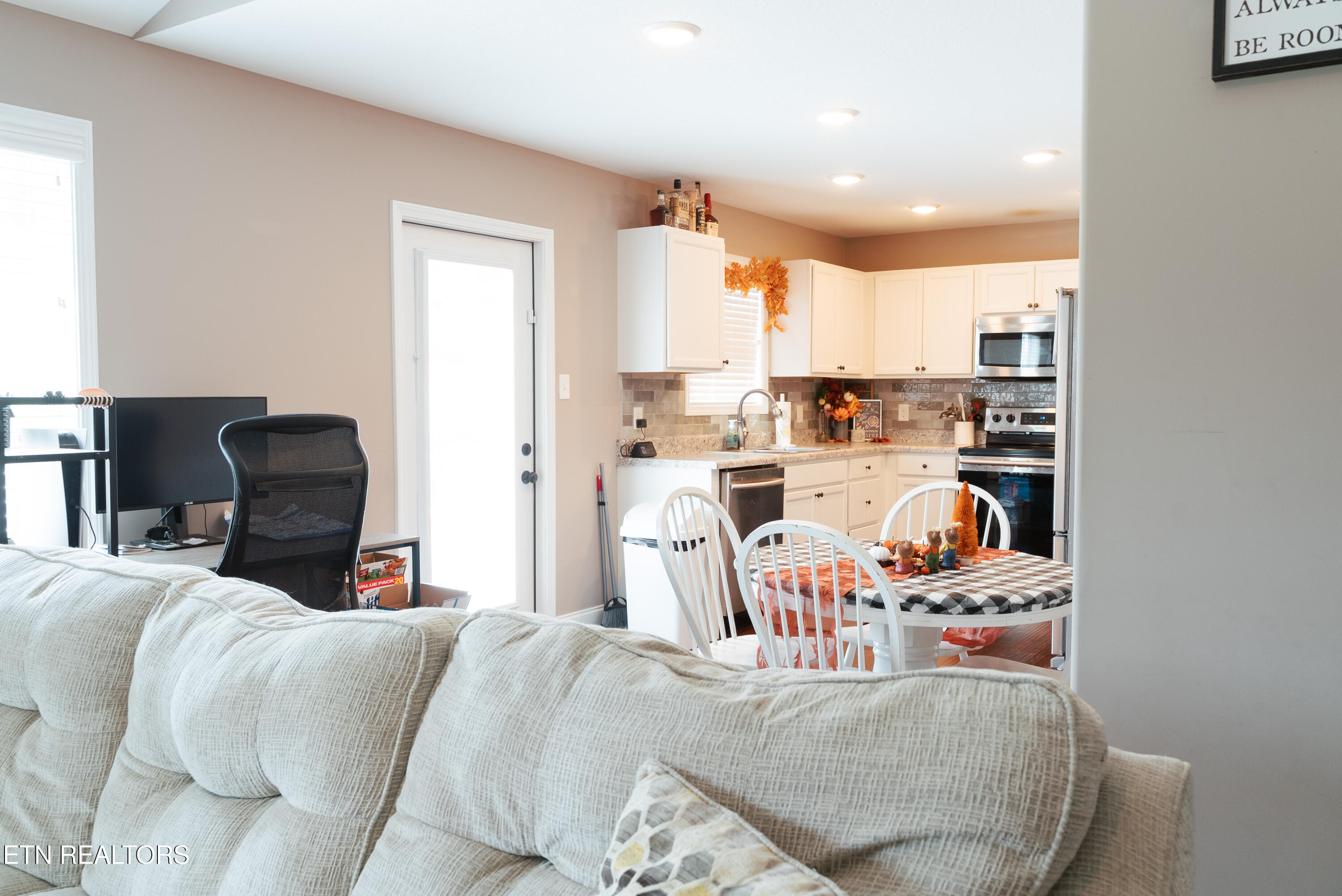 7941 Poplar Grove Lane