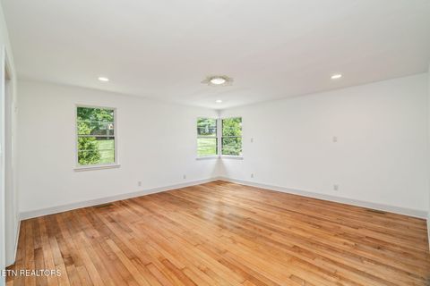 Tiny photo for 6501 Sherwood Drive, Knoxville, TN 37919 (MLS # 1294689)