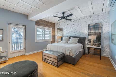 Tiny photo for 304 S Gay St, Knoxville, TN 37902 (MLS # 1320370)