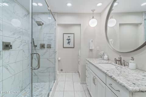 Tiny photo for 304 S Gay St, Knoxville, TN 37902 (MLS # 1320370)