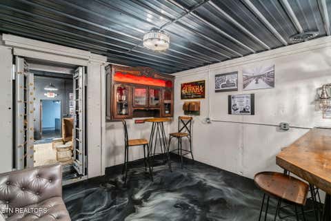 Tiny photo for 304 S Gay St, Knoxville, TN 37902 (MLS # 1320370)