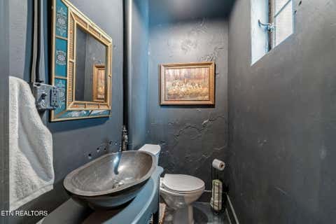 Tiny photo for 304 S Gay St, Knoxville, TN 37902 (MLS # 1320370)