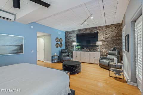 Tiny photo for 304 S Gay St, Knoxville, TN 37902 (MLS # 1320370)