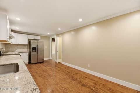 Tiny photo for 2917 Barber Hill Lane, Knoxville, TN 37920 (MLS # 1334581)