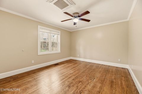 Tiny photo for 2917 Barber Hill Lane, Knoxville, TN 37920 (MLS # 1334581)