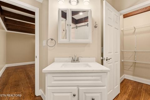 Tiny photo for 2917 Barber Hill Lane, Knoxville, TN 37920 (MLS # 1334581)