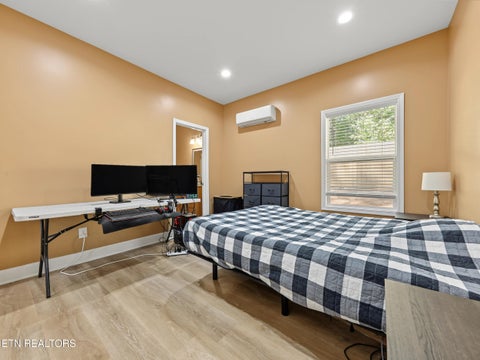 Tiny photo for 6830 Stinking Creek Rd, Pioneer, TN 37847 (MLS # 1359324)