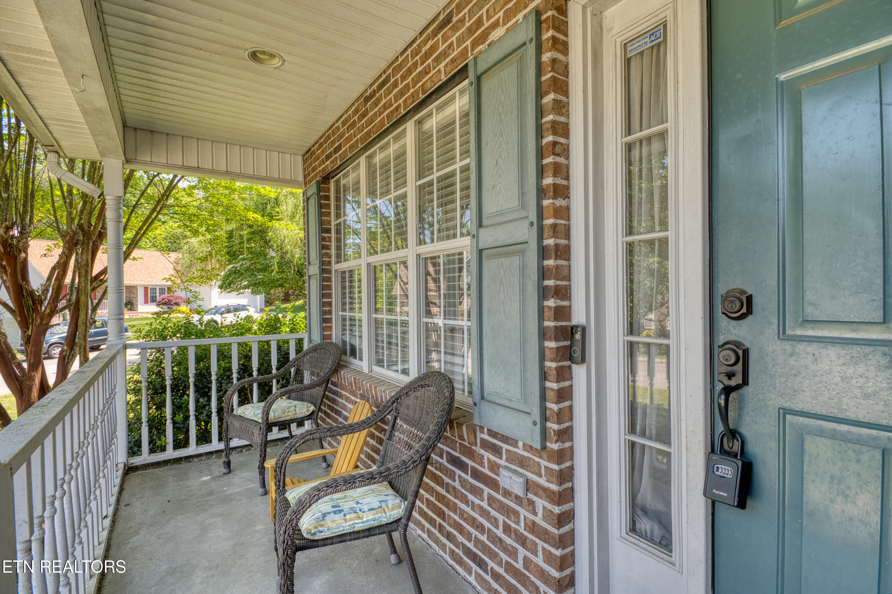 1227 Emerald Forest Lane