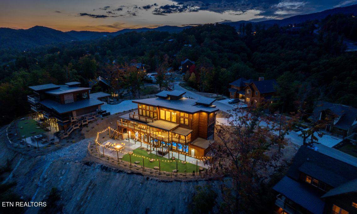 2328 Mimosa Drive