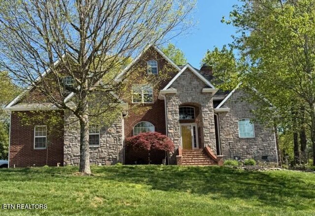 Photo of 110 Saint James Lane, Clinton, TN 37716 (MLS # 1326717)