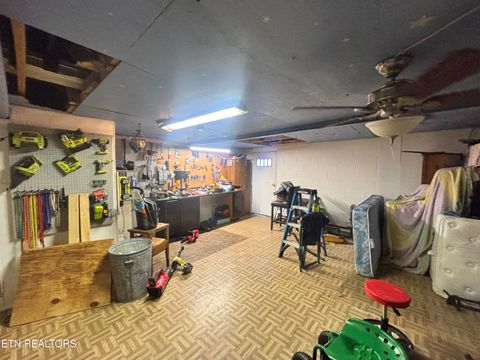 Tiny photo for 741 Old Highway 70, Harriman, TN 37748 (MLS # 1327682)