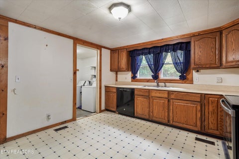 Tiny photo for 5821 Thorn Grove Pike, Knoxville, TN 37914 (MLS # 1355759)