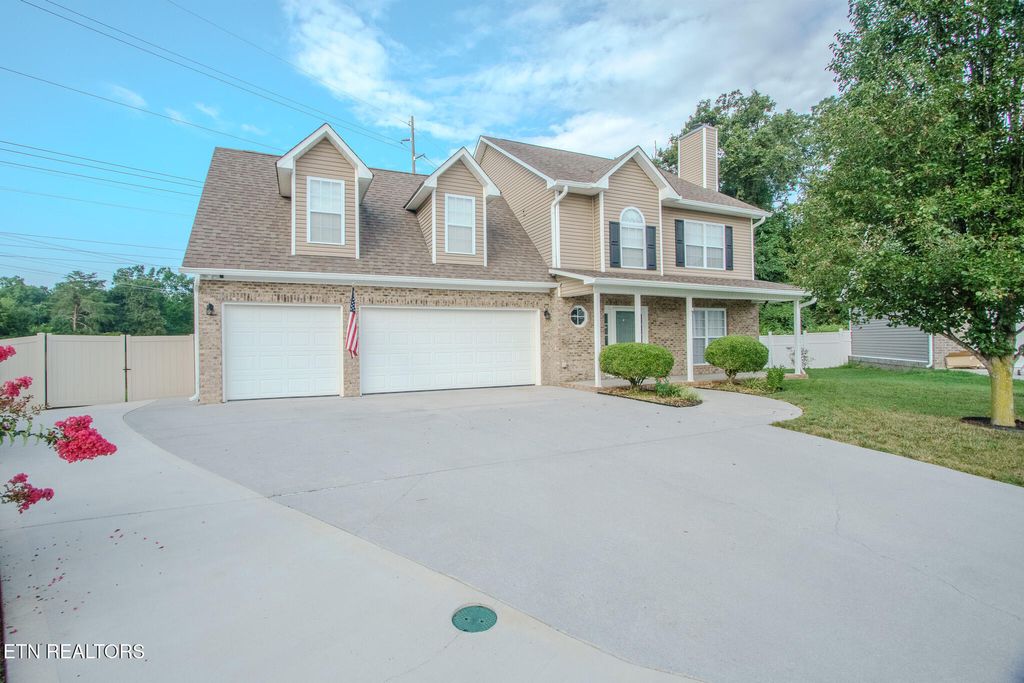 Photo of 8400 Reality Lane, Corryton, TN 37721 (MLS # 1310834)