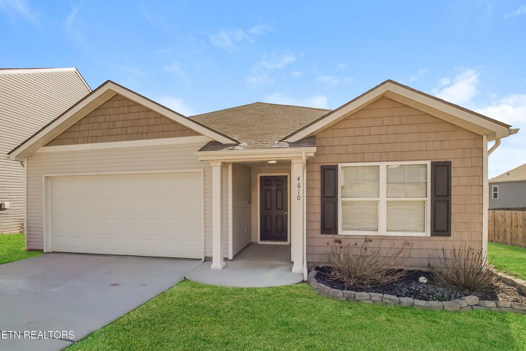 Photo of 4610 Hay Wagon Lane, Knoxville, TN 37938 (MLS # 1327886)