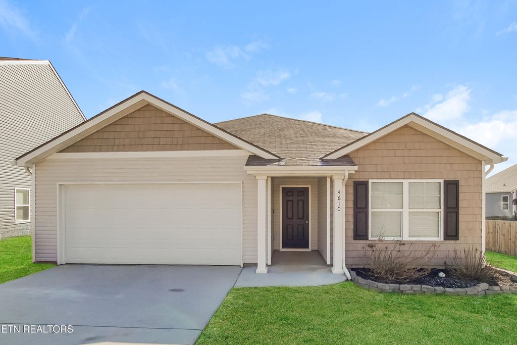 Photo of 4610 Hay Wagon Lane, Knoxville, TN 37938 (MLS # 1327886)