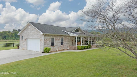Tiny photo for 493 Sandtown Rd, Spring City, TN 37381 (MLS # 1354939)