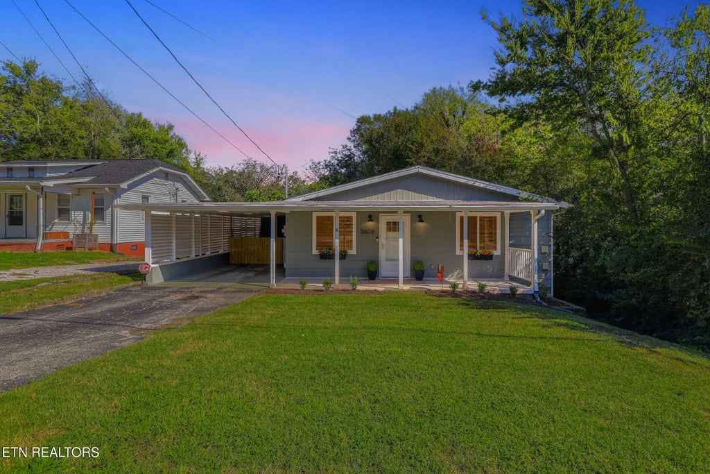 Photo of 3608 Decatur Drive, Knoxville, TN 37920 (MLS # 1359016)