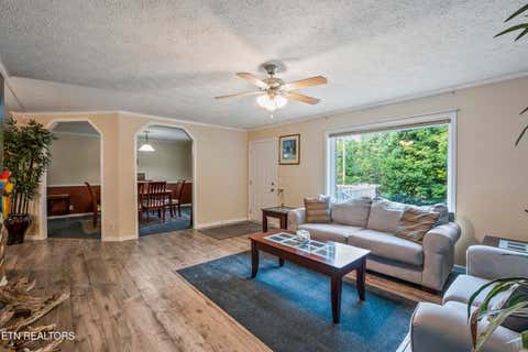 Tiny photo for 236 Loggers Lane, Clinton, TN 37716 (MLS # 1350091)