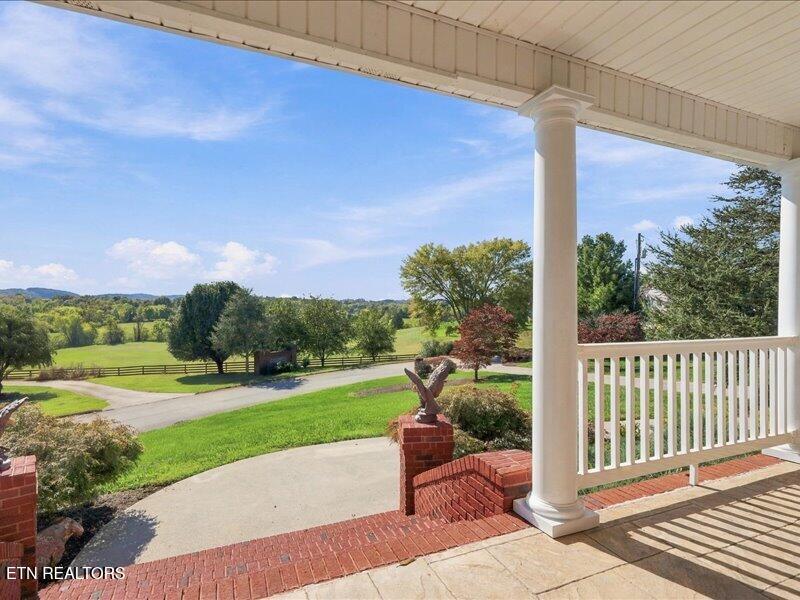 Photo of 7324 Meadow Creek Tr, Knoxville, TN 37931 (MLS # 1360022)