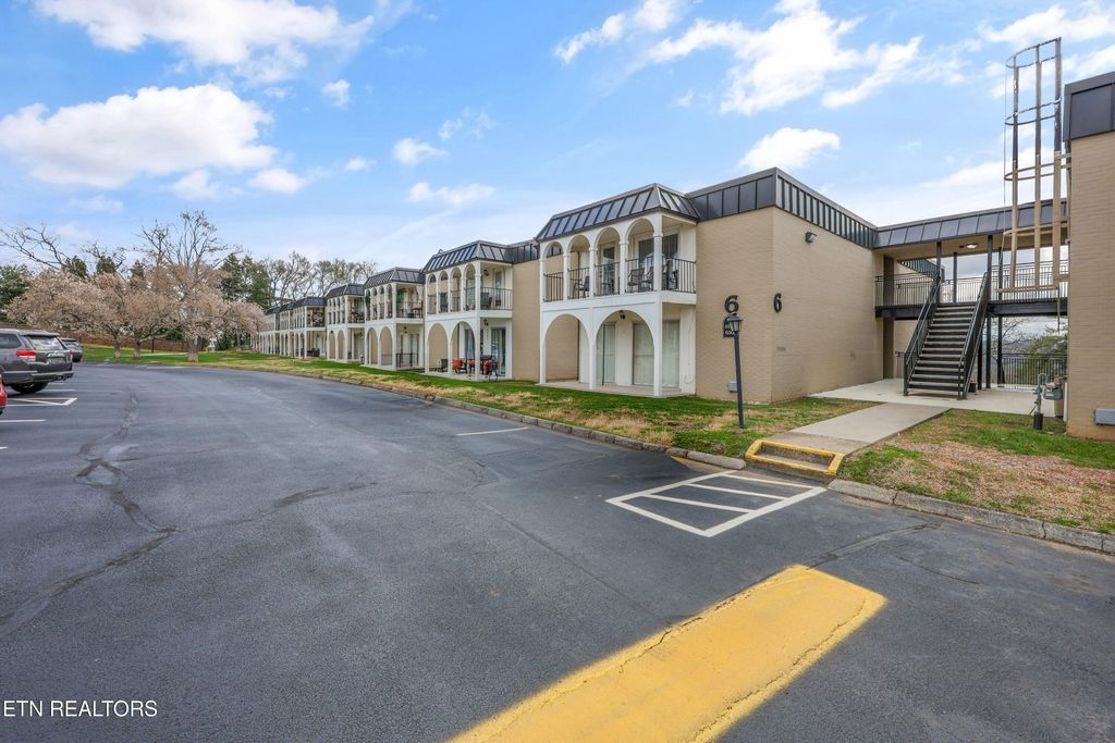 Photo of 5709 Lyons View Pike #6303, Knoxville, TN 37919 (MLS # 1333028)