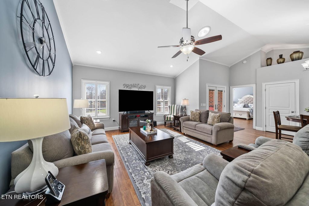 Photo of 7 Saddle Brook Lane, Crossville, TN 38571 (MLS # 1321789)