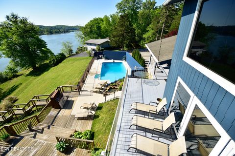 Photo of 207 Lake Circle, Harriman, TN 37748 (MLS # 1337955)
