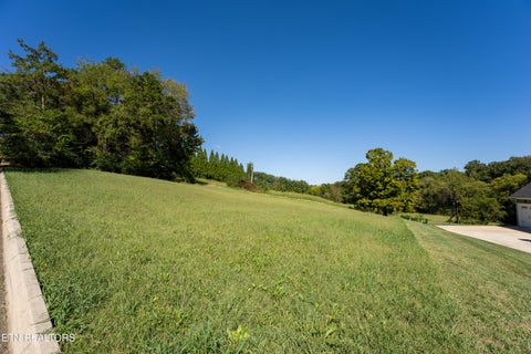 Tiny photo for 1712 Kensington Drive, Knoxville, TN 37922 (MLS # 1358081)