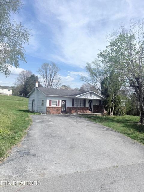 Photo of 508 Lisa Drive, New Tazewell, TN 37825 (MLS # 1335448)