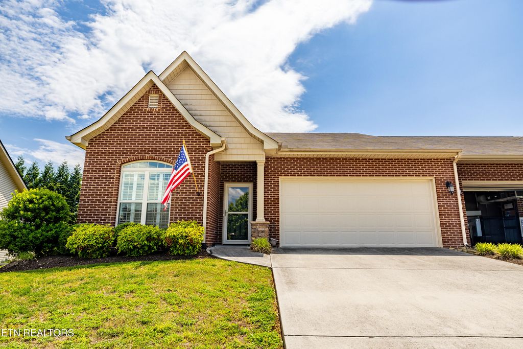 Photo of 6122 McMillan Creek Drive, Knoxville, TN 37924 (MLS # 1340959)