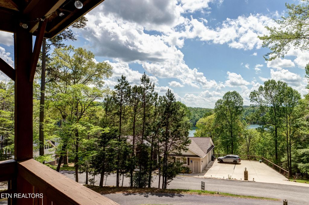 Photo of 129 Bucks and Doe Lane Ln, LaFollette, TN 37766 (MLS # 1298712)