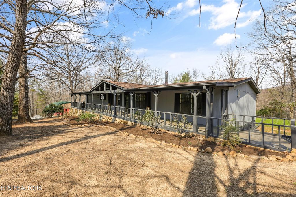 Photo of 3670 Chilhowee Tr, Maryville, TN 37803 (MLS # 1334429)