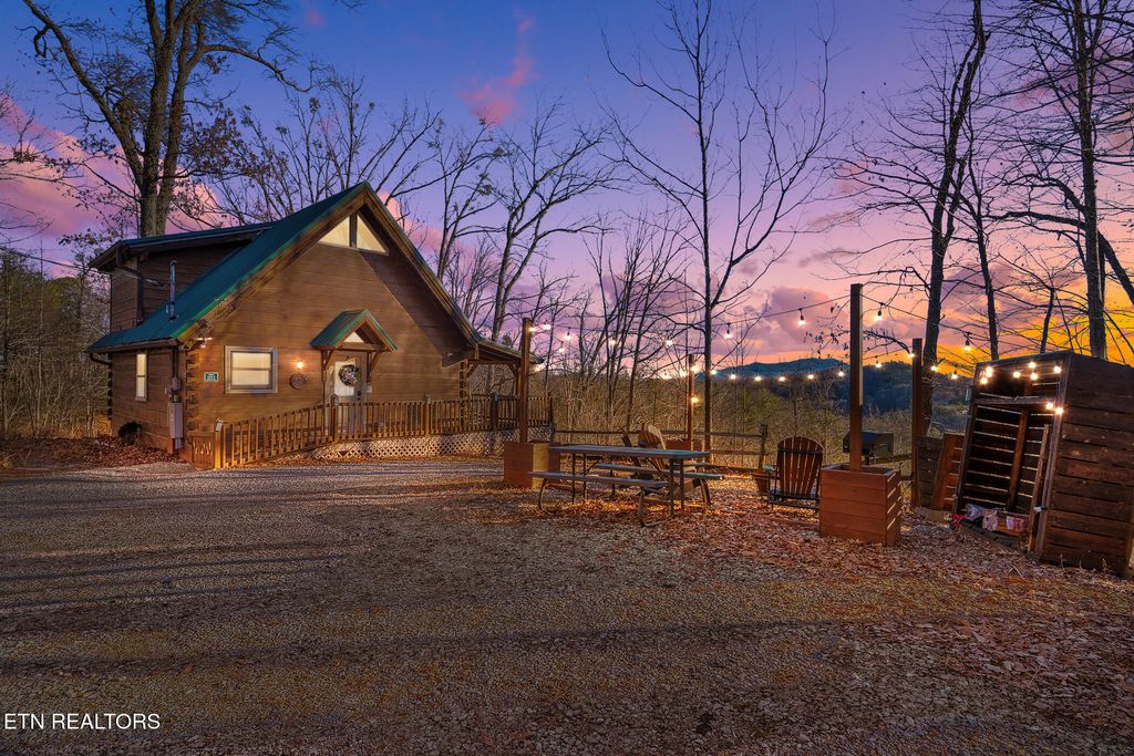 Photo of 4361 Oakland Way #UNIT 3, Gatlinburg, TN 37738 (MLS # 1330949)