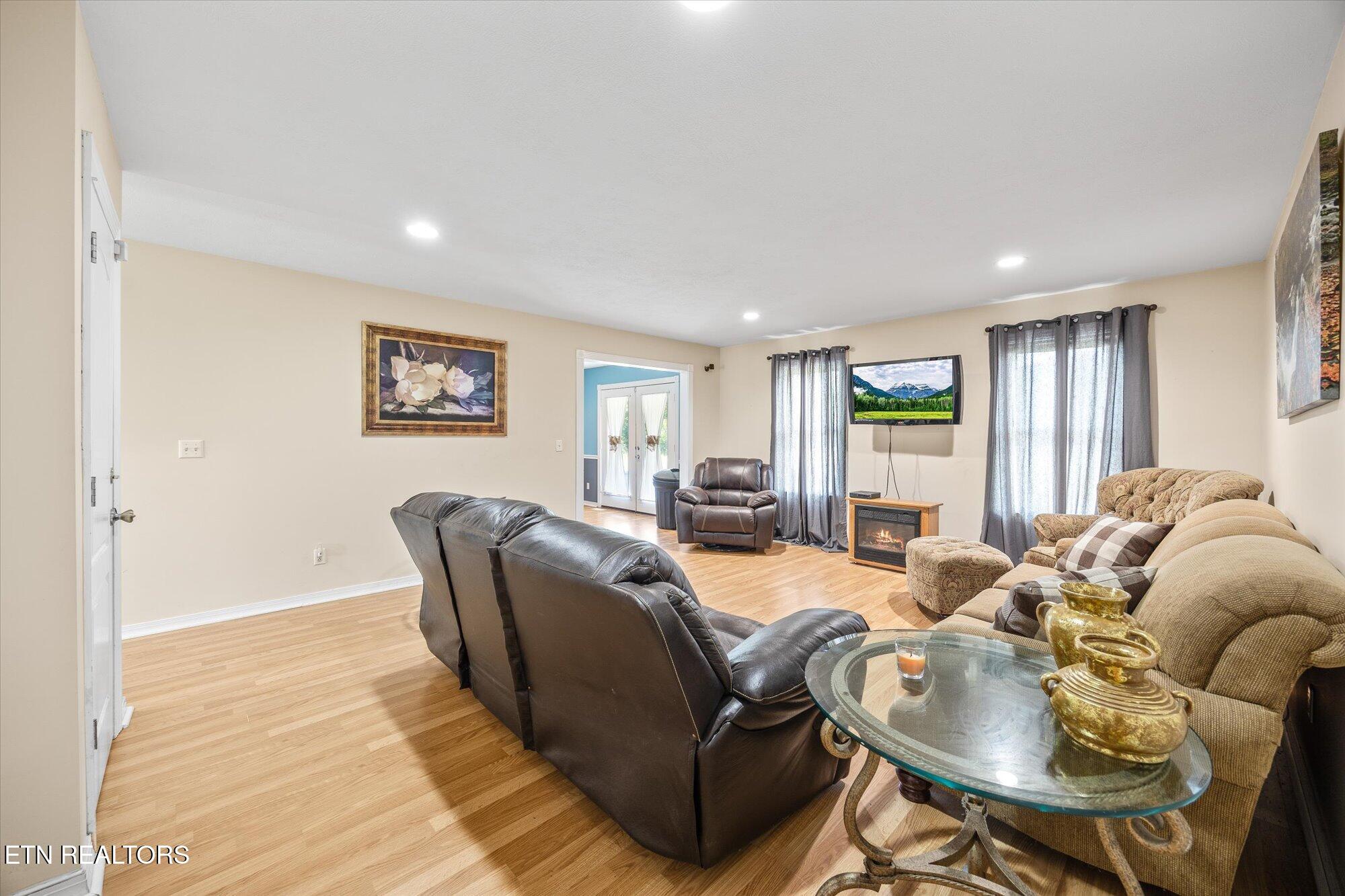 1487 Duncans Chapel Rd