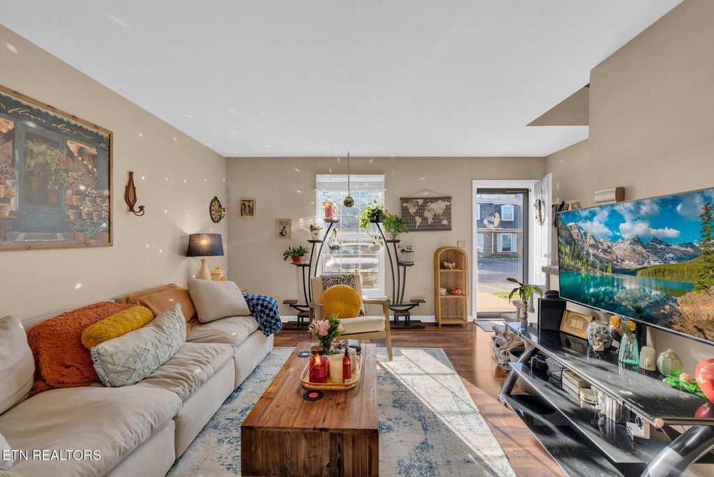 Photo of 1010 Country Club Rd #I4, Cookeville, TN 38501 (MLS # 1334902)