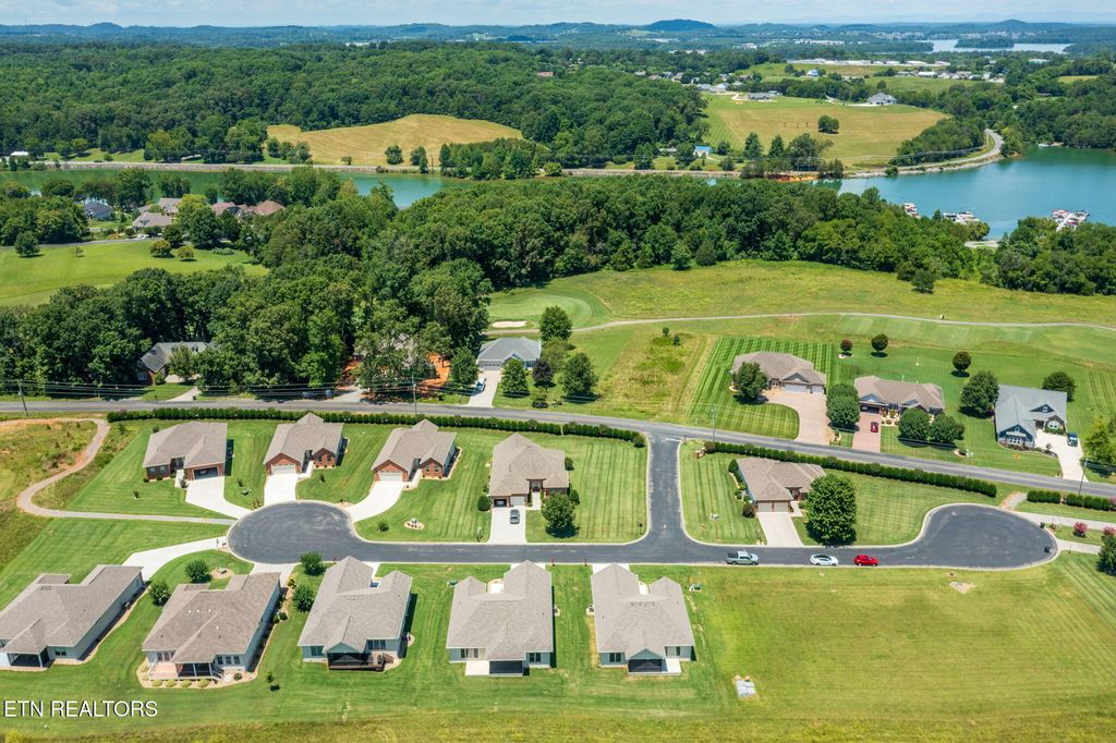 Photo of 170 Kahite Greens Place, Vonore, TN 37885 (MLS # 1308781)