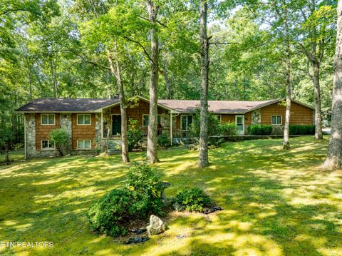 Photo of 61 Woodsway, Crossville, TN 38555 (MLS # 1317693)