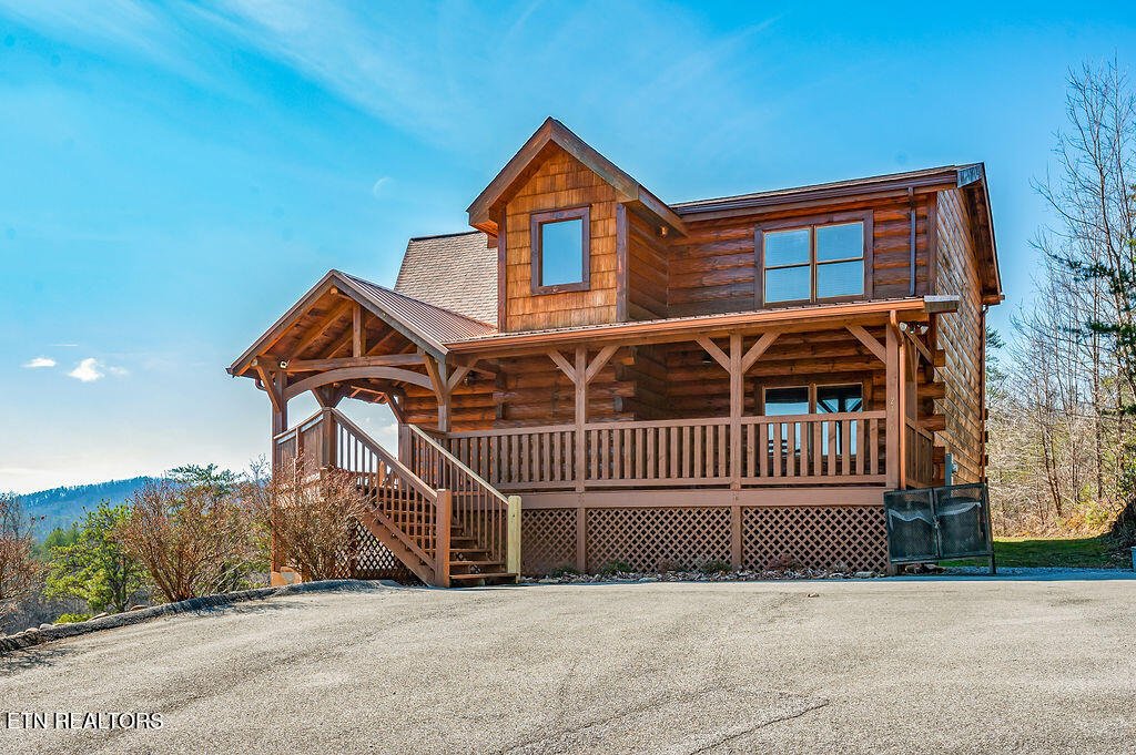 2456 Hackberry Drive