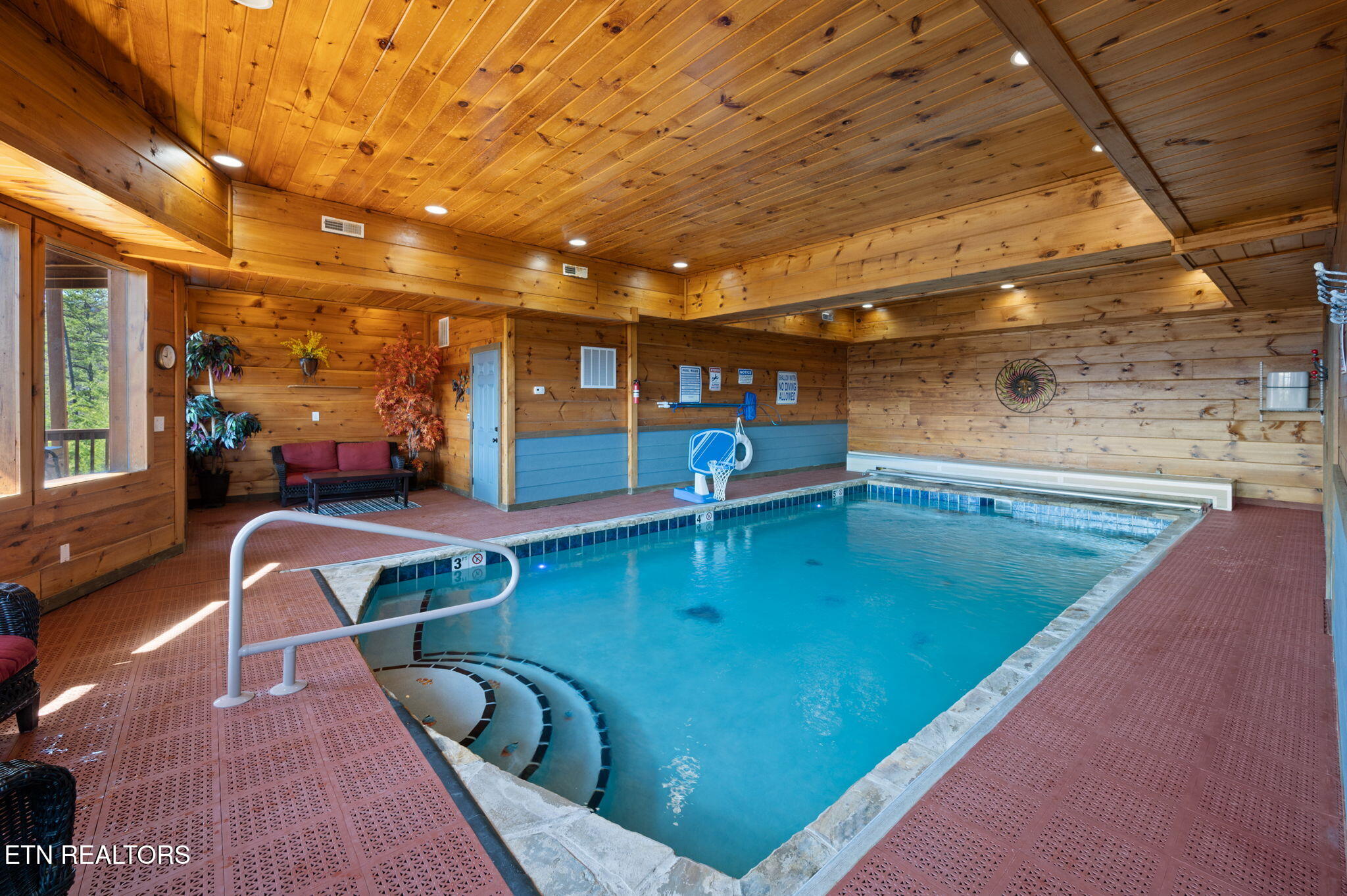 2456 Hackberry Drive