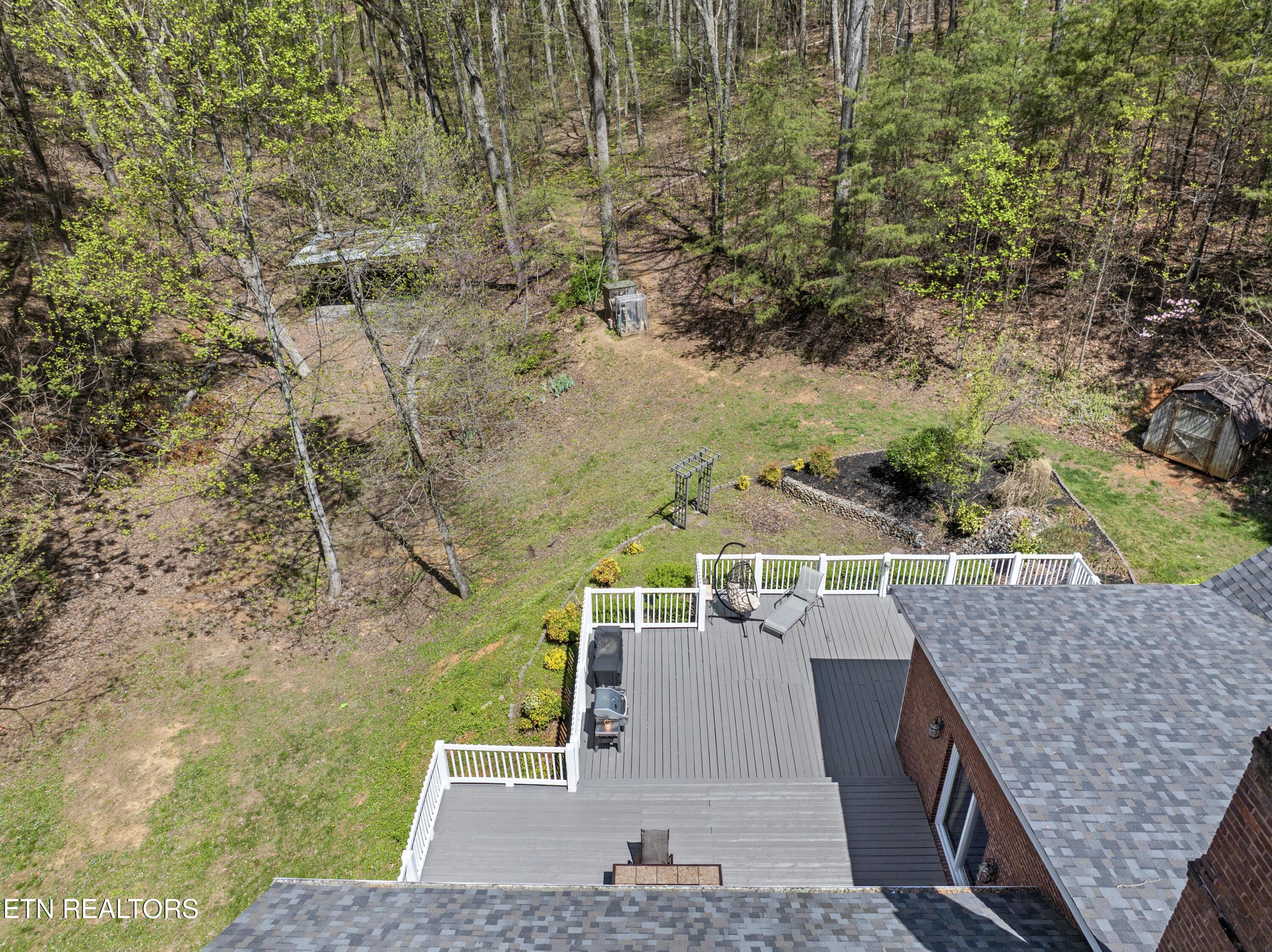 2538 Riddle Rd