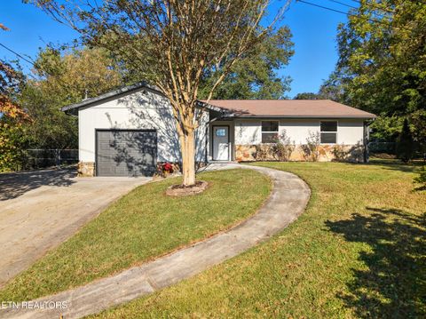 Photo of 6500 Westside Drive, Knoxville, TN 37909 (MLS # 1318711)