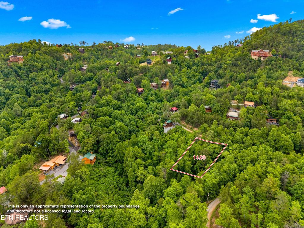 Photo of 9 Red Bone Way, Sevierville, TN 37876 (MLS # 1340842)