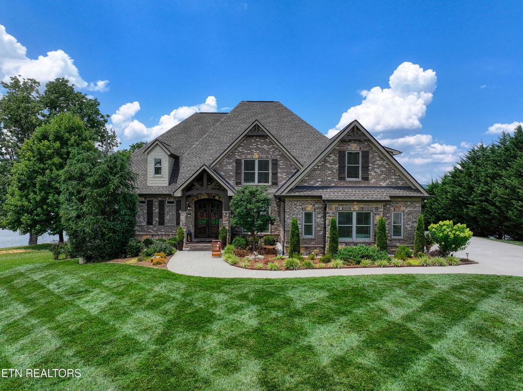 Photo of 4628 Gravelly Hills Rd, Louisville, TN 37777 (MLS # 1268128)