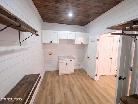 Tiny photo for 576 Stanley St, Oneida, TN 37841 (MLS # 1357663)