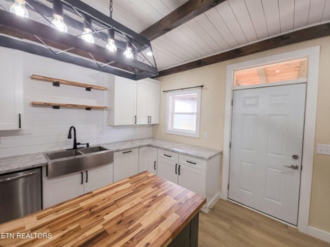 Tiny photo for 576 Stanley St, Oneida, TN 37841 (MLS # 1357663)