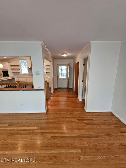 Tiny photo for 899 W Outer Drive, Oak Ridge, TN 37830 (MLS # 1319142)