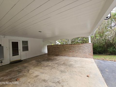 Tiny photo for 899 W Outer Drive, Oak Ridge, TN 37830 (MLS # 1319142)