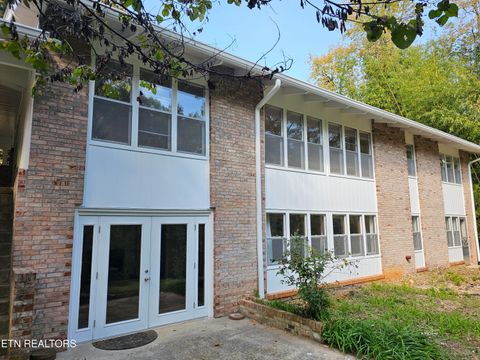 Tiny photo for 899 W Outer Drive, Oak Ridge, TN 37830 (MLS # 1319142)